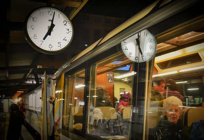 Northern Explorer Seven o clock at Wellington 730x504